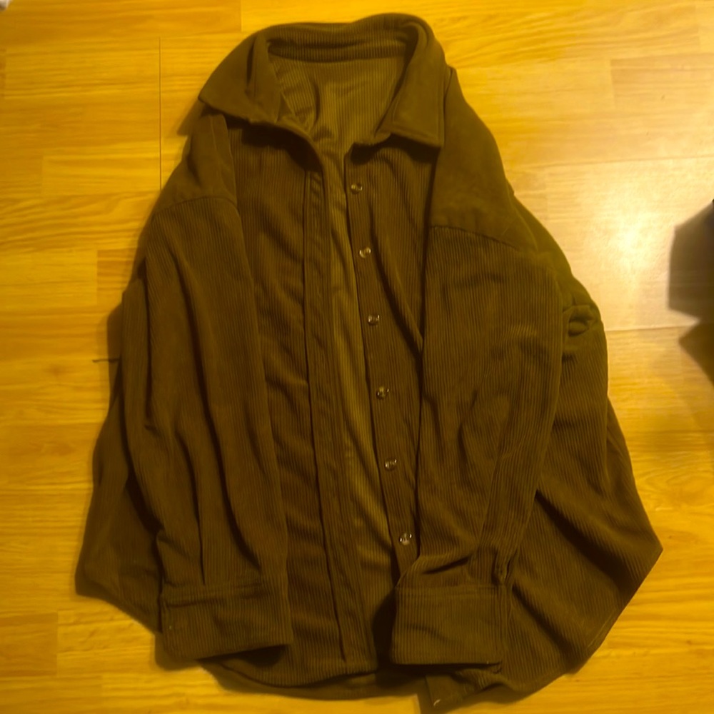 Over size corduroy army green shirt